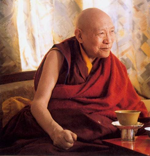 楚西法王恭贺南无H.H. Dorje Chang Buddha III