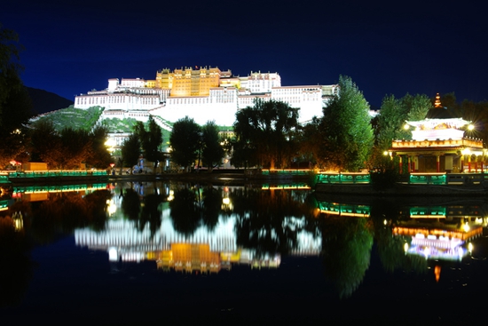 “世界屋脊明珠”- 布达拉宫（一）- 中华文化的象征-图片3