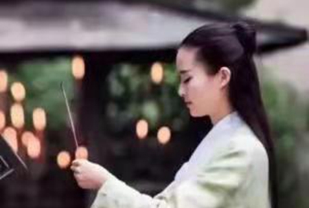 唯有学佛修行才能把我们从生老病死苦的轮回中解脱出来