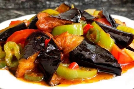 美食广场-西红柿烧茄子