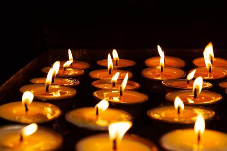 祈愿一切众生早日破迷开悟 ，脱离六道轮回！